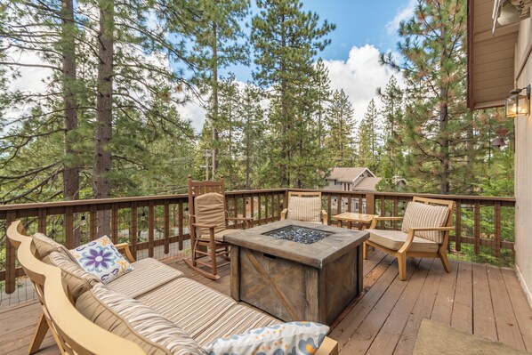 Welcome to the Boxer Cabin!