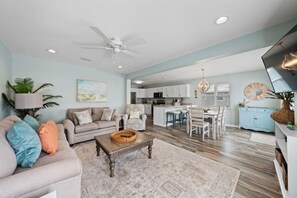 3 Take It EZ Living Room