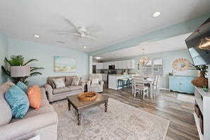 3 Take It EZ Living Room