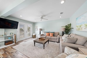 2 Take It EZ Living Room