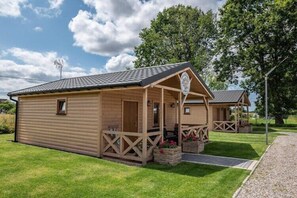 Außenseite Ferienhaus [Sommer]