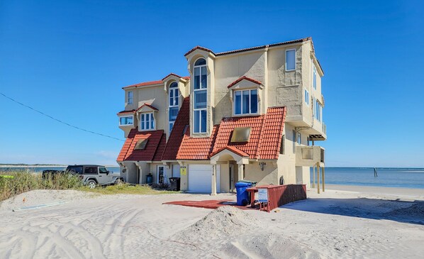 2376 New River Inlet Rd (Its 5oclock Somewhere [Int Ext Aerial Desc]) - watermarked-01