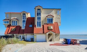 2376 New River Inlet Rd (Its 5oclock Somewhere [Int Ext Aerial Desc]) - watermarked-02