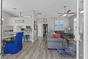 Family Room/Dining