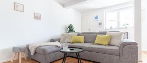 Unsere gemütliche Schlafcouch
