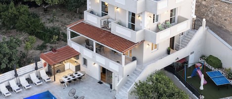 Extérieur
