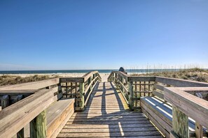 Private Community Beach Access | Ocean Village Club