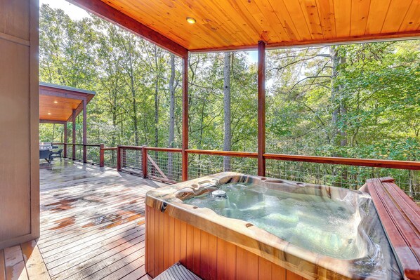 Bain à remous extérieur