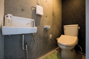 toilet