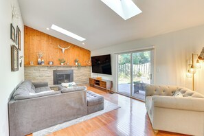 Living Room | 3-Story Home | Fireplace | Smart TV