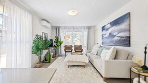 Loungeroom