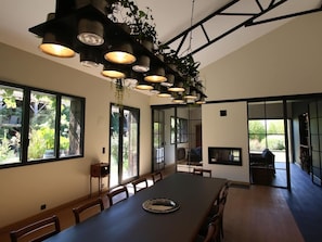 Salle à manger commune