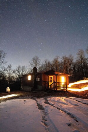 Beautiful, starry Ozark Mountain skies await. 