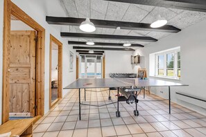 Spielezimmer