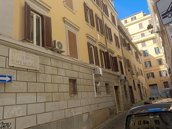 Building Exterior, Scenic View