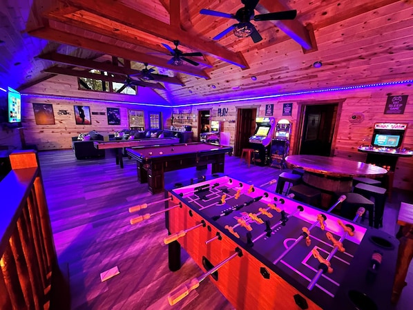 Spielezimmer