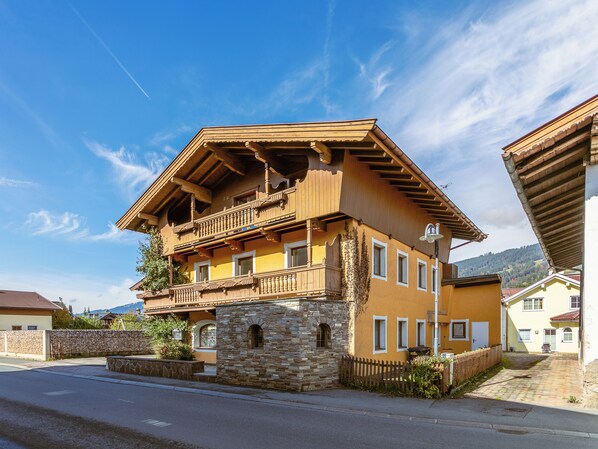 Holiday Home Exterior [summer]
