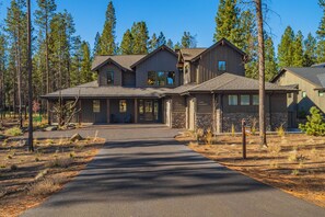 56362 Elk Run-02