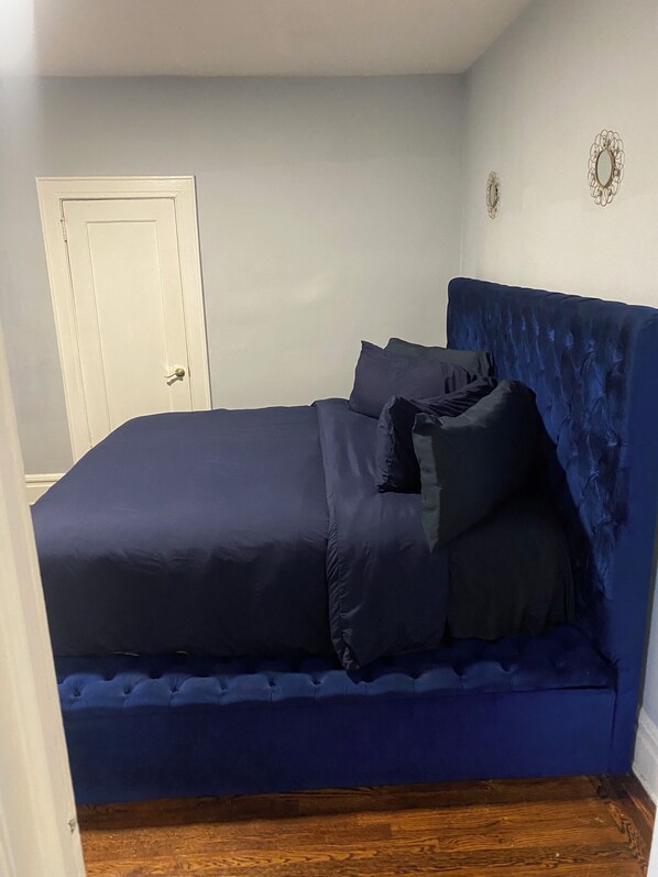 SLEEPING AREA