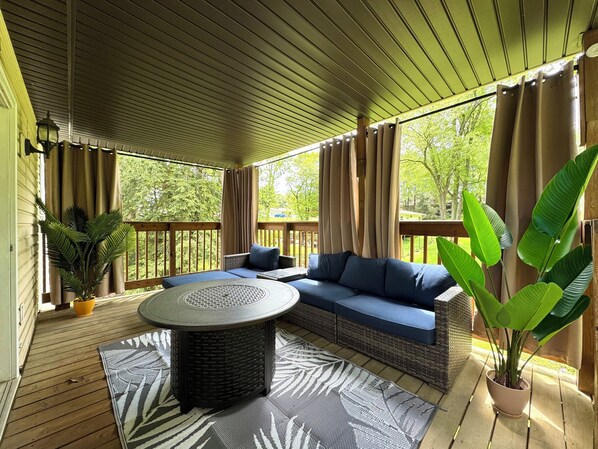 Outdoor oasis to relax with a tranquil setting