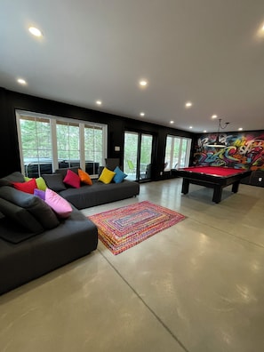 Spielezimmer