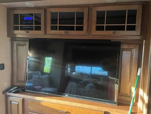 Fernseher