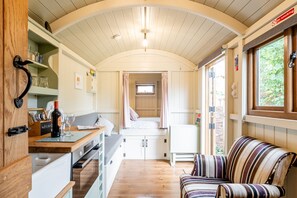 The Hideaway - StayCotswold