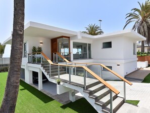 Ciel, Jour, Bâtiment, Plante, Arbre, Fenêtre, Design Urbain, Maison, Condominium, Bois