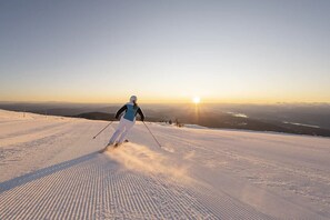 Snow and ski sports