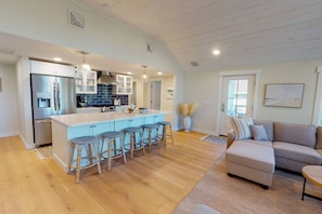 Kitchen (1)