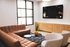 Community Entertainment Lounge