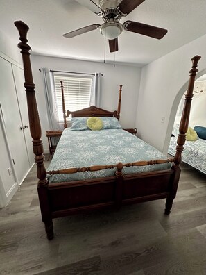 Queen bed