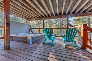 Exterior: Private 6-person hot tub, lower floor deck
