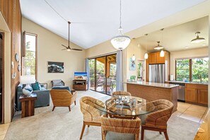 Comfy and fashionable dining room