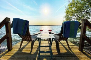 enjoy the lakefront view