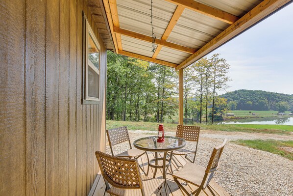 Kampsville Vacation Rental | 1BR | 1BA | 360 Sq Ft | Steps Required