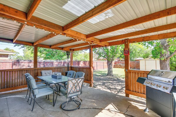 Amarillo Vacation Rental | 3BR | 2BA | 1,365 Sq Ft | 1 Step Required