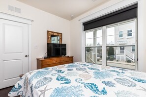 Broad Marsh 112E First Level Bedroom