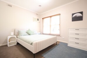 2nd bedroom (1)
