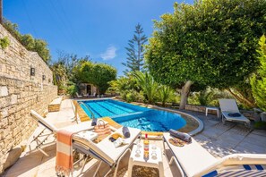 Beautiful villa with private pool and terrace