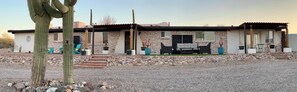 The front of Panorama oAZis with lots of comfy seating to enjoy the sunset view.