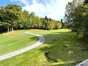 Amazing Golf and Mountain views from deck