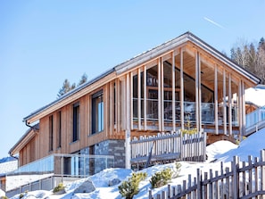 Holiday Home Exterior [winter]