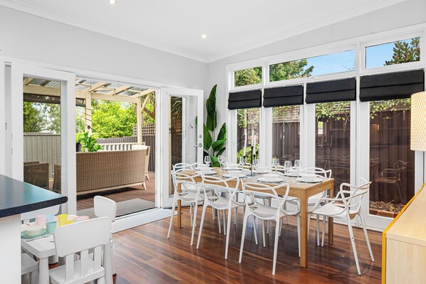 Dining room 1