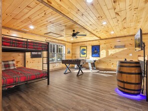 Spielezimmer