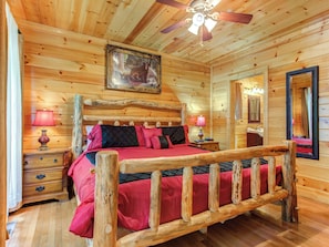 11-11_LoveShack