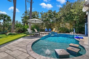 Pool at 11 East Wind