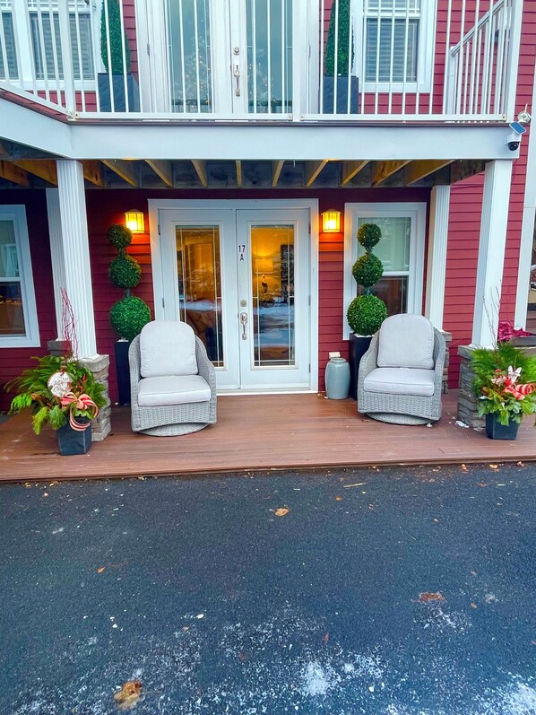 The warm and cozy Beaverpond Getaway nestled in the historic area of Brigus