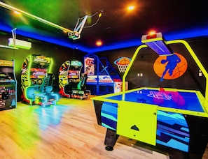 Spielezimmer