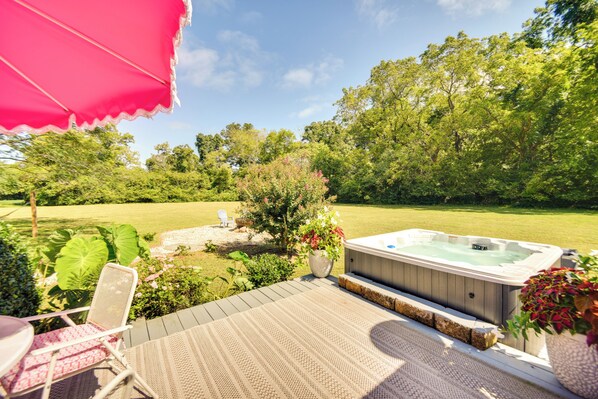 Cape Charles Vacation Rental | 1BR | 1BA | 400 Sq Ft | 2 Steps Required